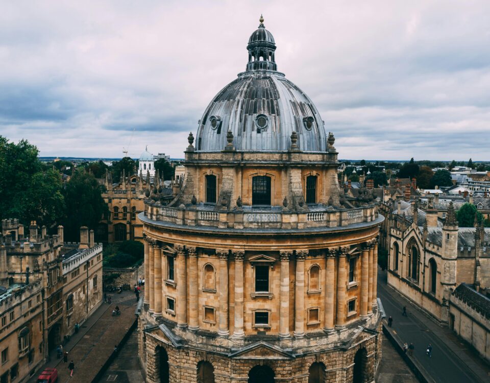 What Are the Benefits of Living in Oxford?