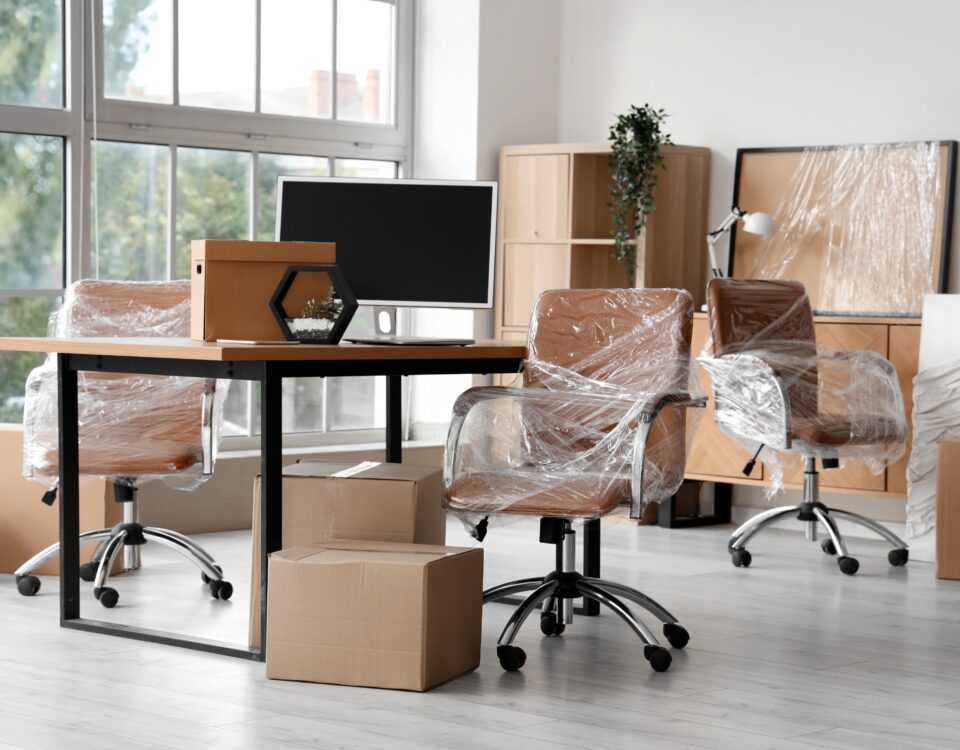 An image of a office beinf wrapped up before moving.