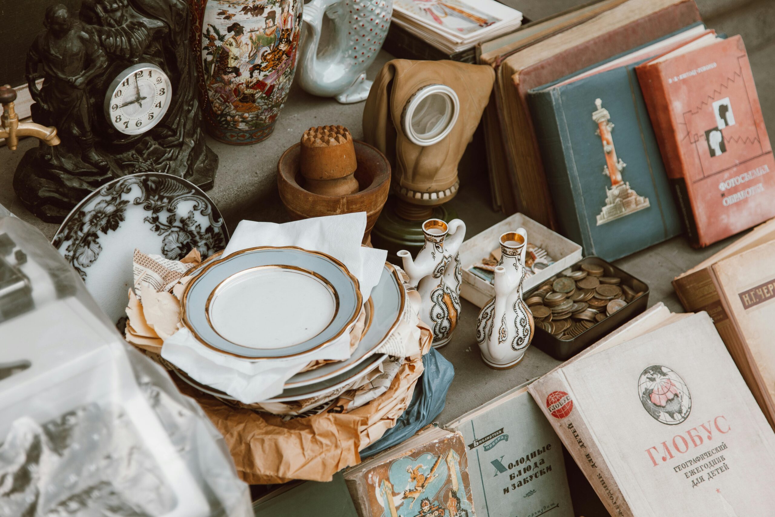A Guide to Storing Inherited Items or Antiques